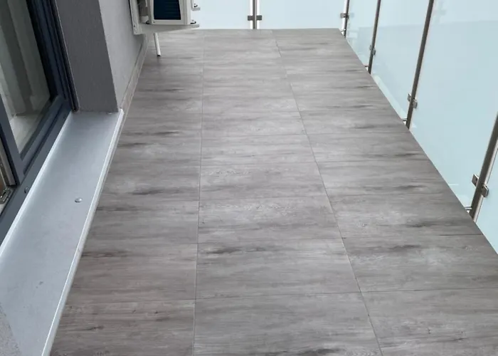 Blisko Dworca Apartment *